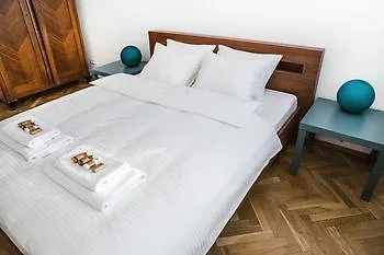 Accommodo Solidarity One Bedroom Varsovia